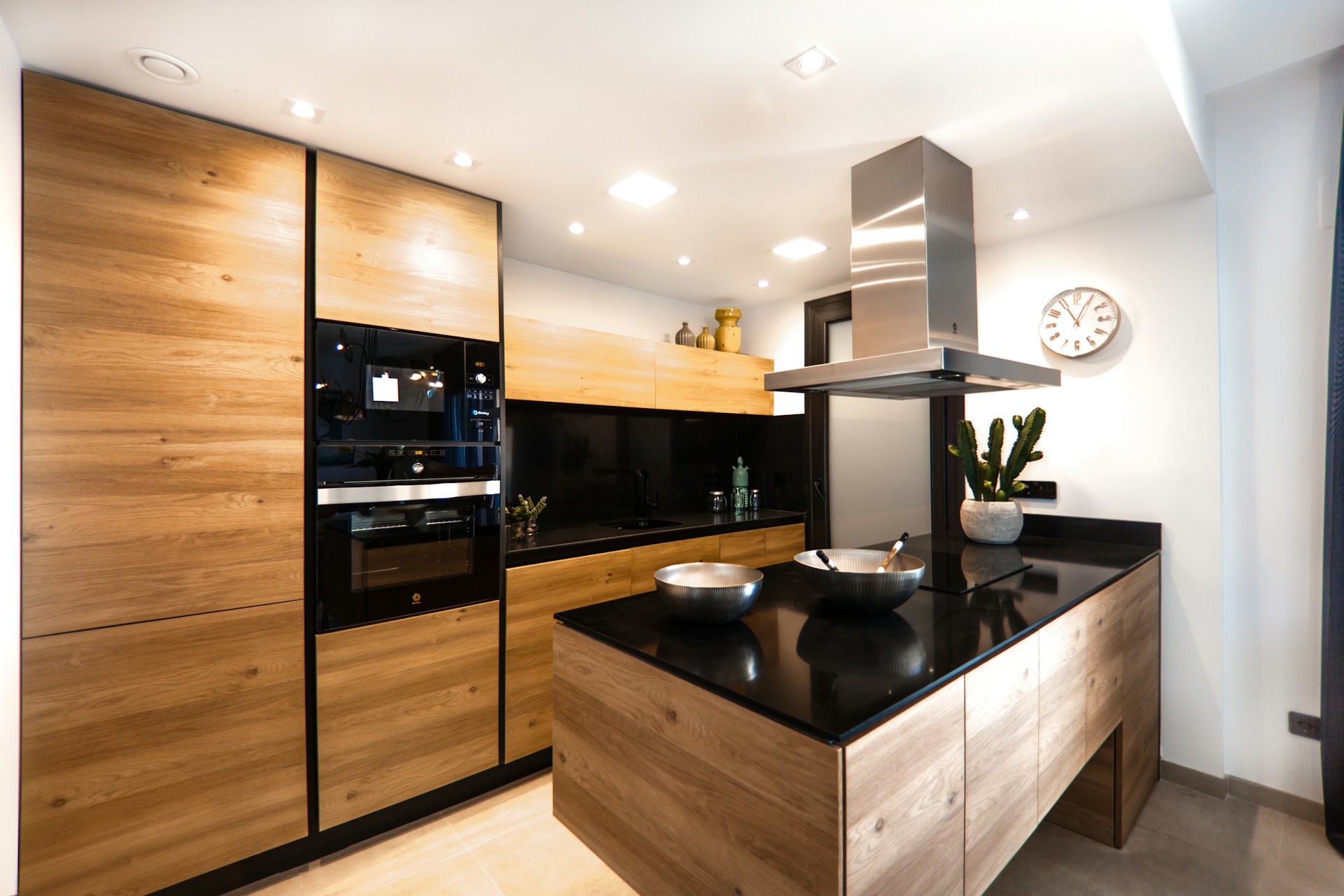 Why Proper Light Fitting Installation Enhances Your Albany Home’s Aesthetics