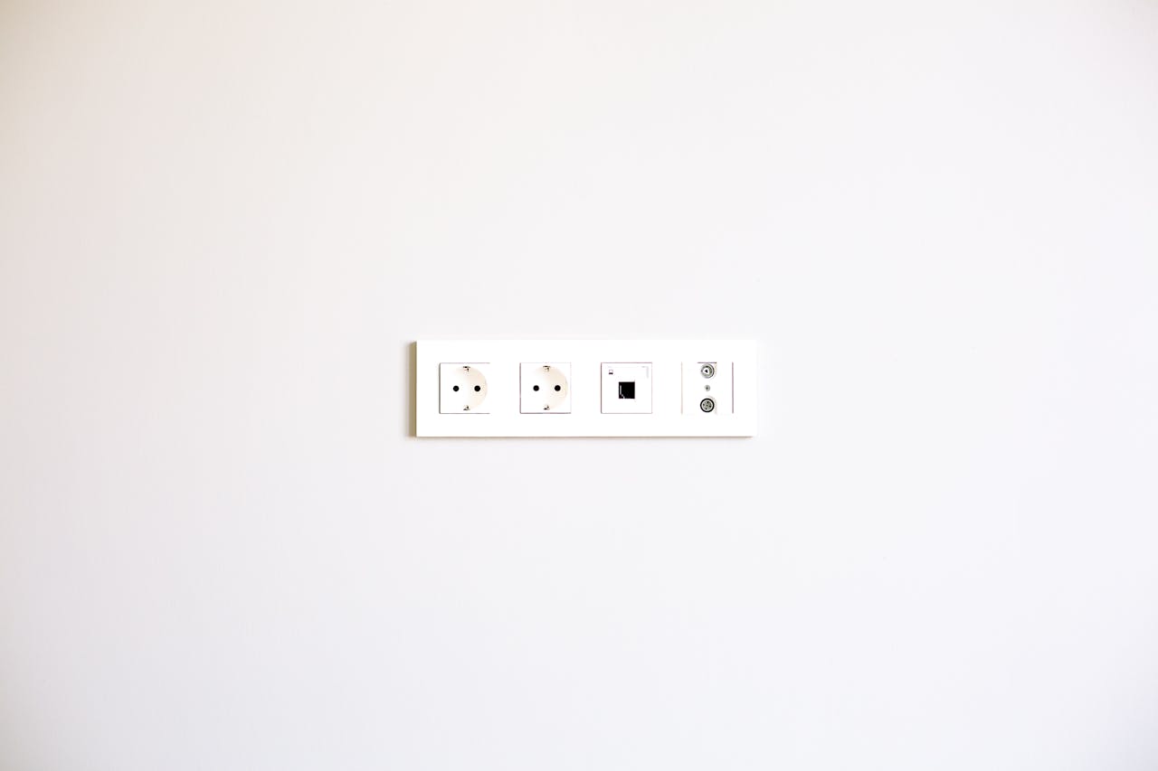 How to Choose the Right Power Point Installation for Your Albany Home