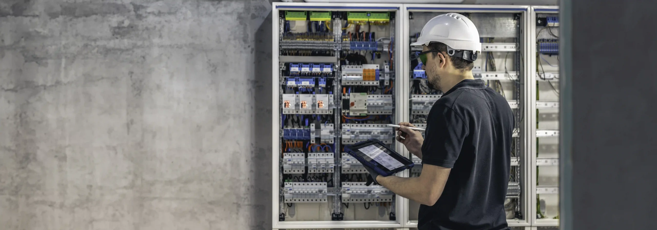 How to Avoid Fines with Electrical Compliance Testing in Albany