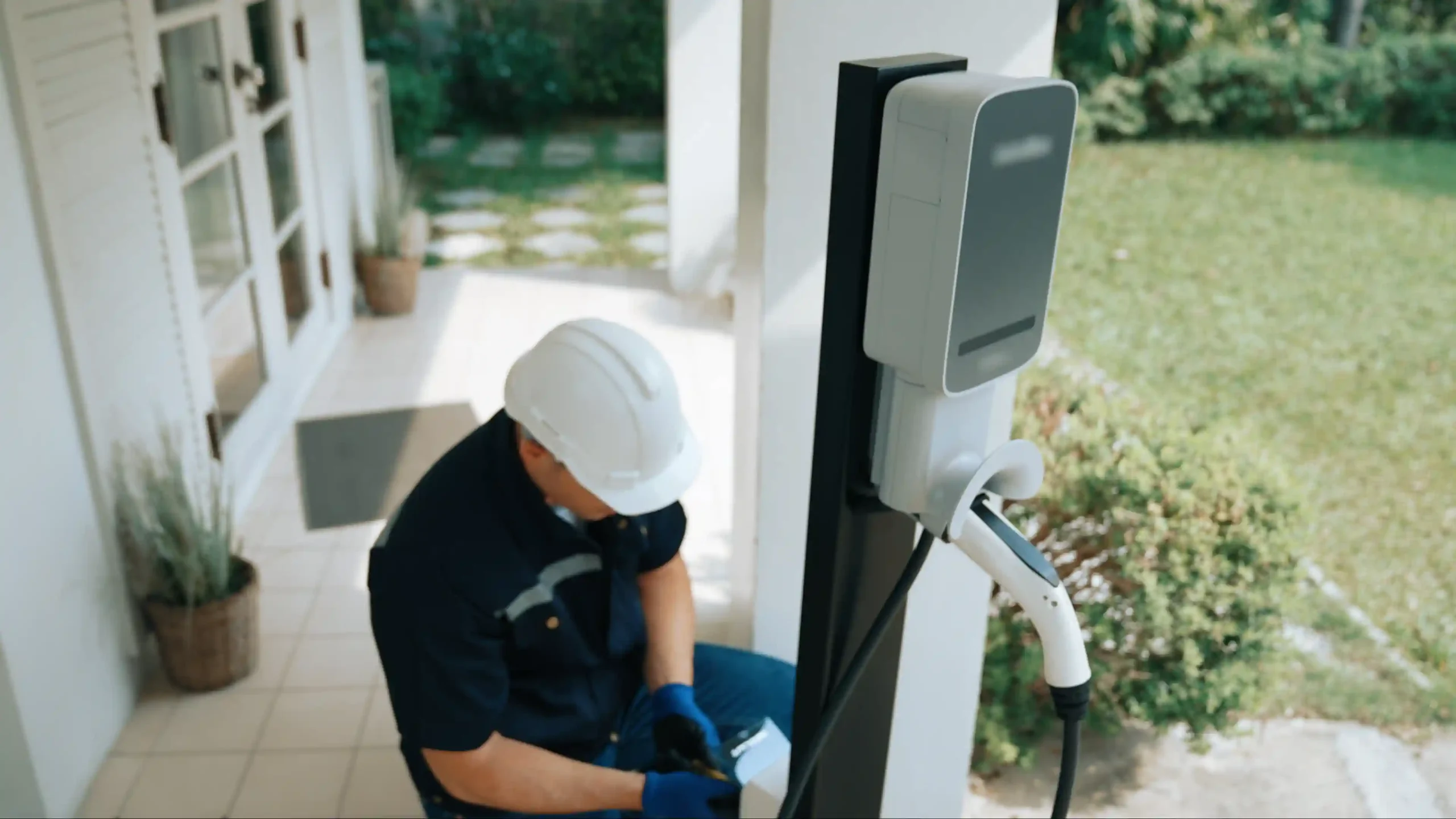 How to Make EV Charging Systems Installation Cost-Effective