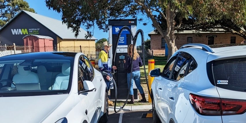 Electric Car Charging Stations in Albany